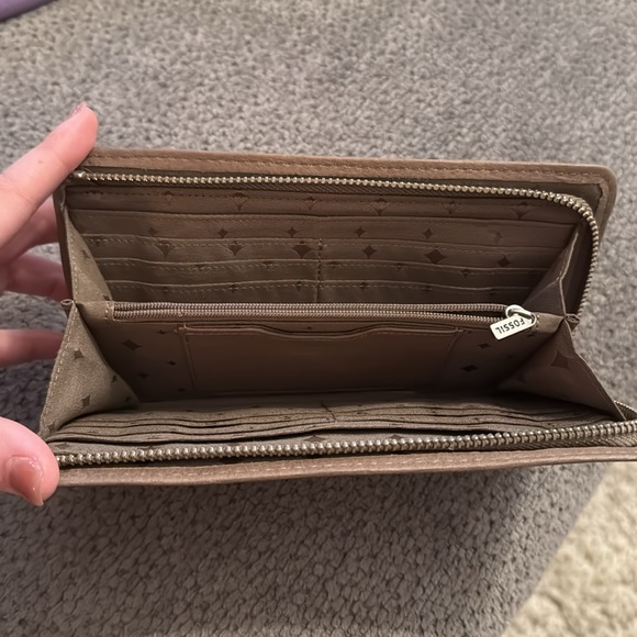 Fossil Wallet - Picture 3 of 3